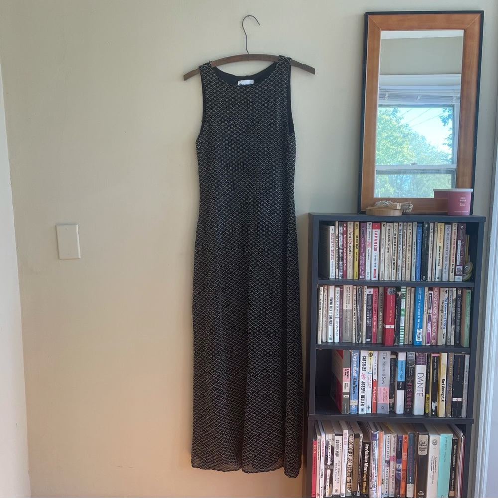 Black and Silver Long Sleeveless Dress